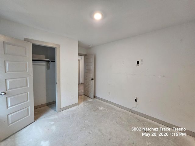 5002 Natchez Trace, Arcola, TX 77545