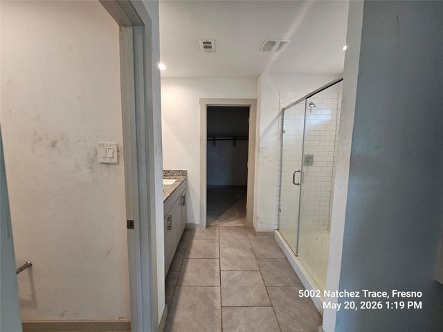 5002 Natchez Trace, Arcola, TX 77545