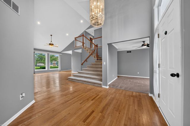 51251 Westwood Drive, Macomb Twp, MI 48042