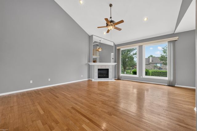 51251 Westwood Drive, Macomb Twp, MI 48042
