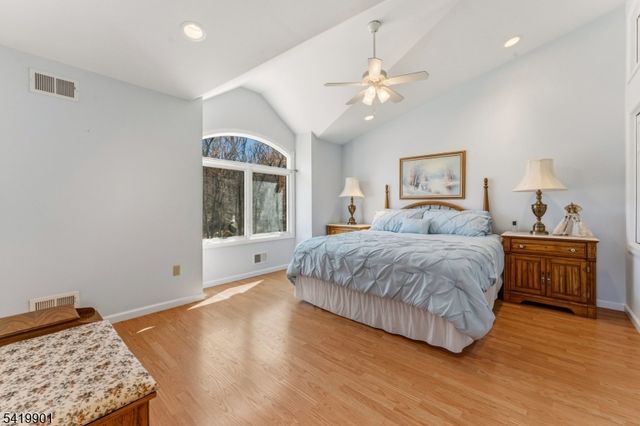 5 Leiv Eirikson Ave, Franklin Twp., NJ 08540