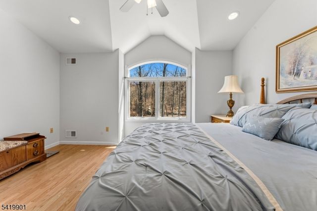 5 Leiv Eirikson Ave, Franklin Twp., NJ 08540