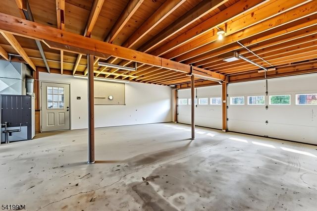 5 Leiv Eirikson Ave, Franklin Twp., NJ 08540