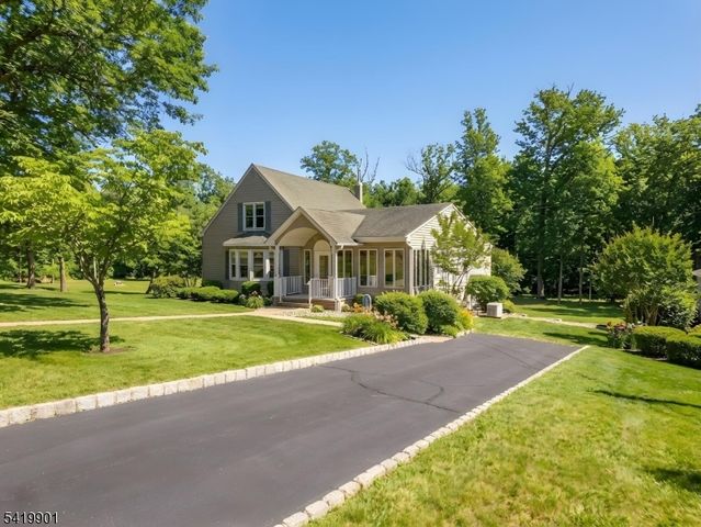 5 Leiv Eirikson Ave, Franklin Twp., NJ 08540