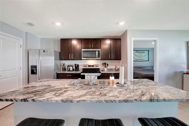 9206 MISSION BAY PLACE, Tampa, FL 33637