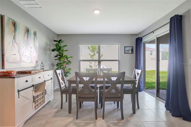 9206 MISSION BAY PLACE, Tampa, FL 33637