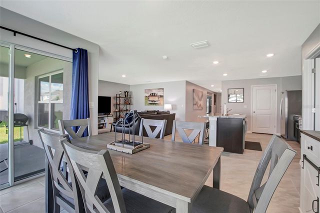 9206 MISSION BAY PLACE, Tampa, FL 33637