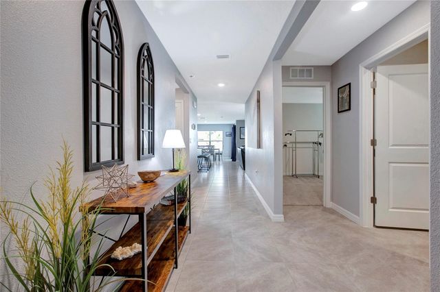 9206 MISSION BAY PLACE, Tampa, FL 33637