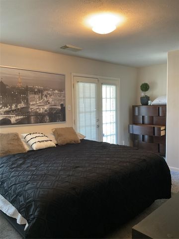 11302 Starlight Bay Street, Pearland, TX 77584