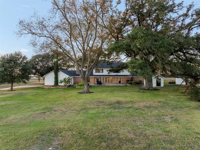 351 Pleasant Hill School Road, Brenham, TX 77833