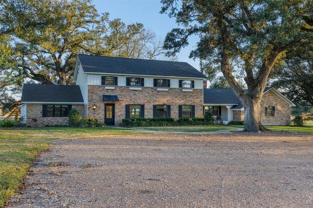 351 Pleasant Hill School Road, Brenham, TX 77833