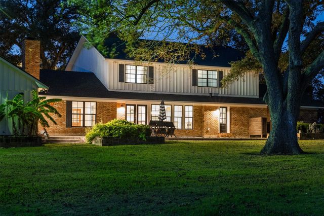 351 Pleasant Hill School Road, Brenham, TX 77833