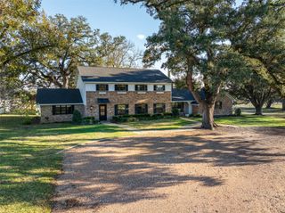 351 Pleasant Hill School Road, Brenham, TX 77833
