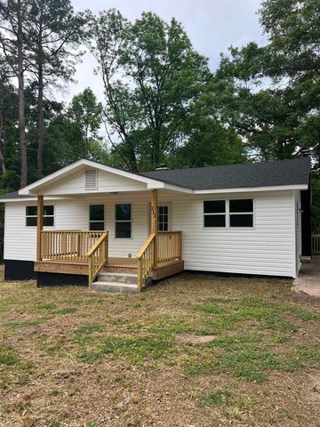 211 Rhode Island Circle, Chesnee, SC 29323