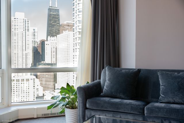 401 N WABASH Avenue 2310, Chicago, IL 60611