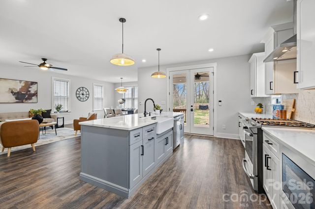 1408 N Caldwell Street, Charlotte, NC 28206