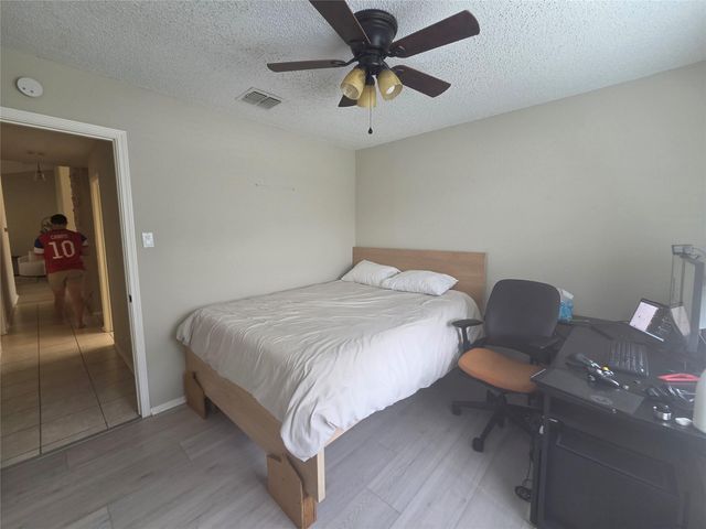 1604 Kimmerling LN, Austin, TX 78758