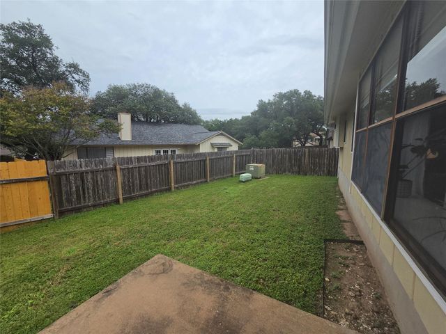 1604 Kimmerling LN, Austin, TX 78758