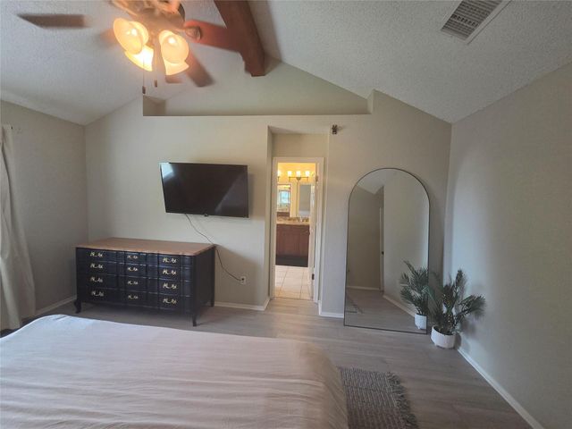 1604 Kimmerling LN, Austin, TX 78758