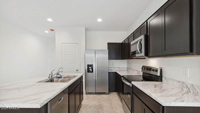 8317 W Banks Court, Florence, AZ 85132