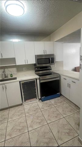 549 W 68th Street 4, Hialeah, FL 33014