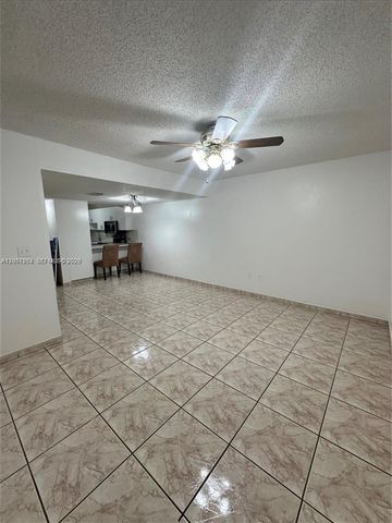 549 W 68th Street 4, Hialeah, FL 33014