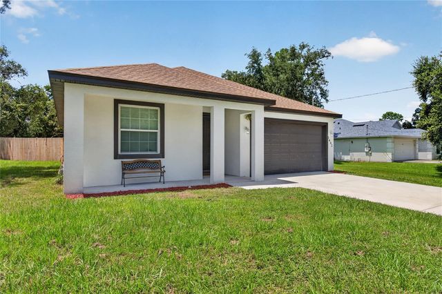 1462 5TH AVENUE, Deland, FL 32724