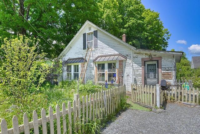 7 Church Street, Marlborough, NH 03455