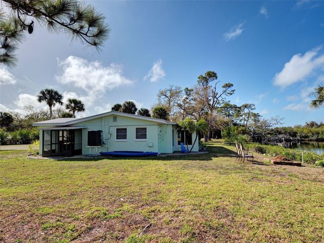 24 S OXFORD DRIVE, Englewood, FL 34223