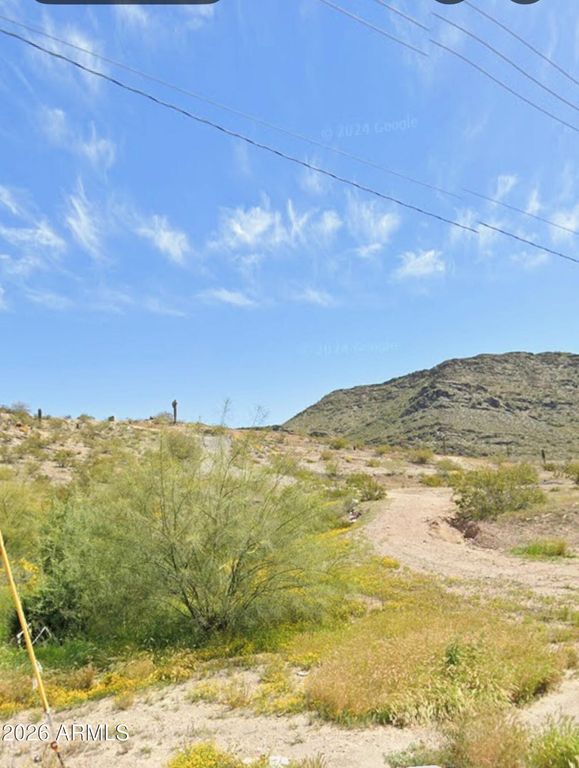 11209 N CAVE CREEK Road, Phoenix, AZ 85020 — exterior