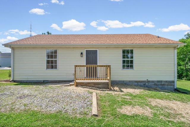 922 Martin St, Clarksville, TN 37040