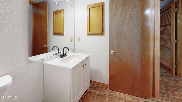 4396 LOMA DE LUNA Drive, El Paso, TX 79934