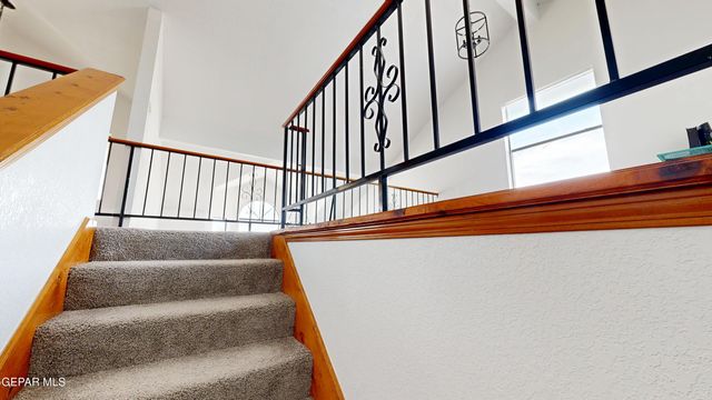 4396 LOMA DE LUNA Drive, El Paso, TX 79934