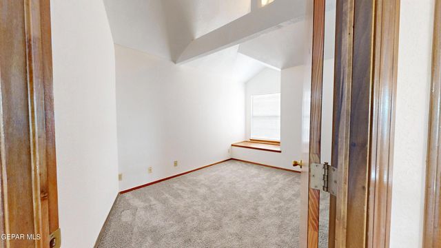 4396 LOMA DE LUNA Drive, El Paso, TX 79934