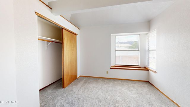 4396 LOMA DE LUNA Drive, El Paso, TX 79934