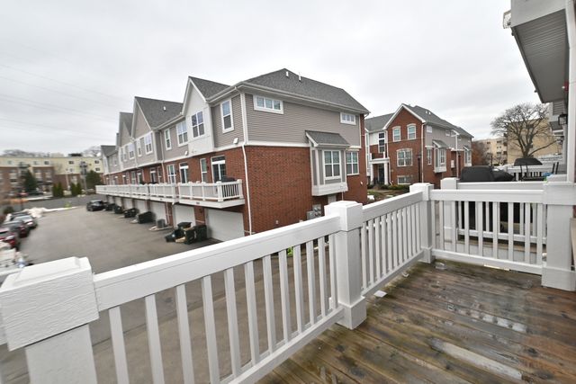 8602 Ferris Avenue, Morton Grove, IL 60053