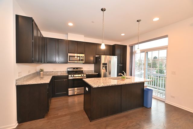 8602 Ferris Avenue, Morton Grove, IL 60053