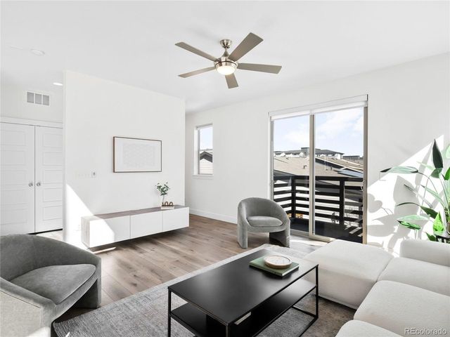 2522 Moline St, Aurora, CO 80010