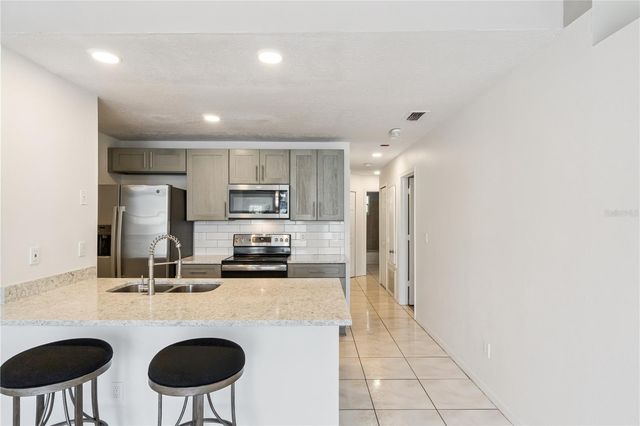 2007 ROYAL BAY BOULEVARD 144, Kissimmee, FL 34746