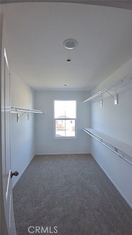 183 Oakton Court, Hemet, CA 92543