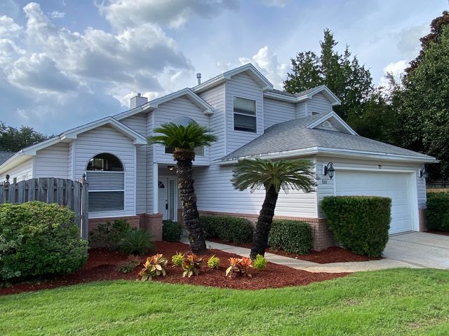 880 Brande Court, Shalimar, FL 32579