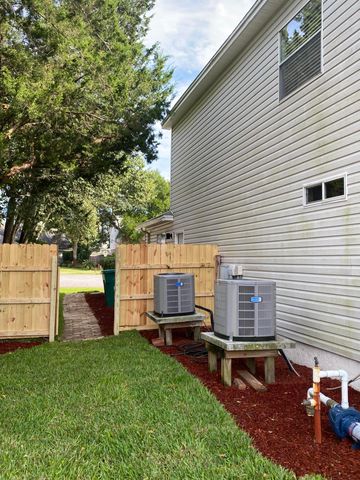 880 Brande Court, Shalimar, FL 32579