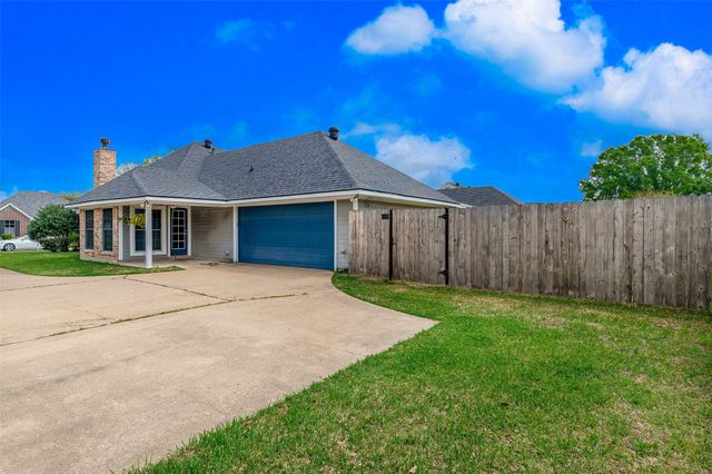 3204 Hanover Court, Bossier City, LA 71111