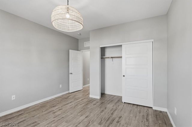 3935 Henny Avenue, Las Vegas, NV 89141