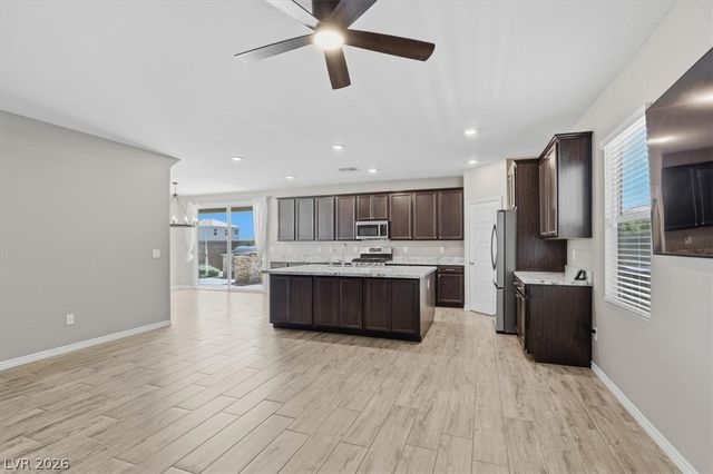 3935 Henny Avenue, Las Vegas, NV 89141