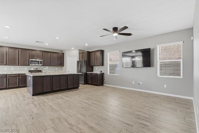 3935 Henny Avenue, Las Vegas, NV 89141