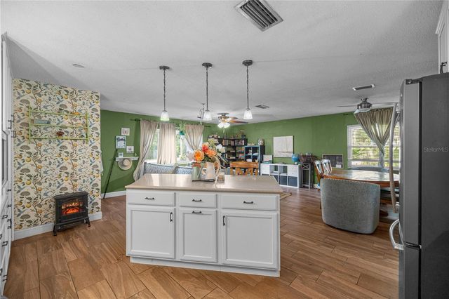 1251 NE 10TH STREET, Ocala, FL 34470