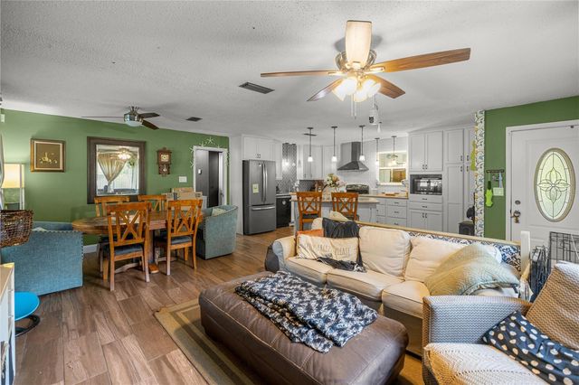 1251 NE 10TH STREET, Ocala, FL 34470