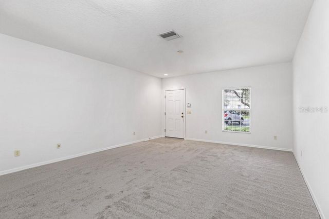 15807 FISHHAWK FALLS DRIVE, Lithia, FL 33547