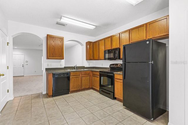 15807 FISHHAWK FALLS DRIVE, Lithia, FL 33547